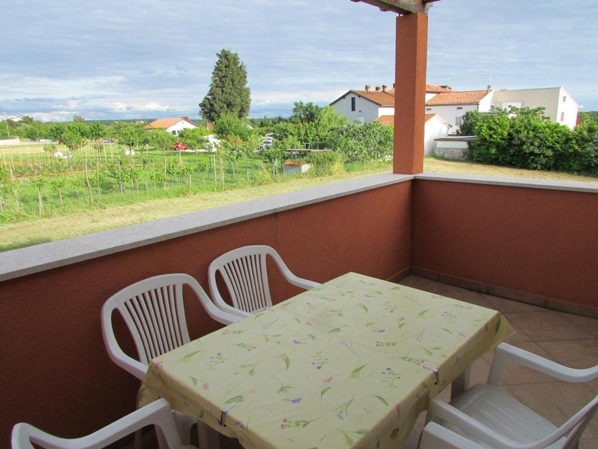 Apartments Monte Rosso Savudrija Eksteriør bilde