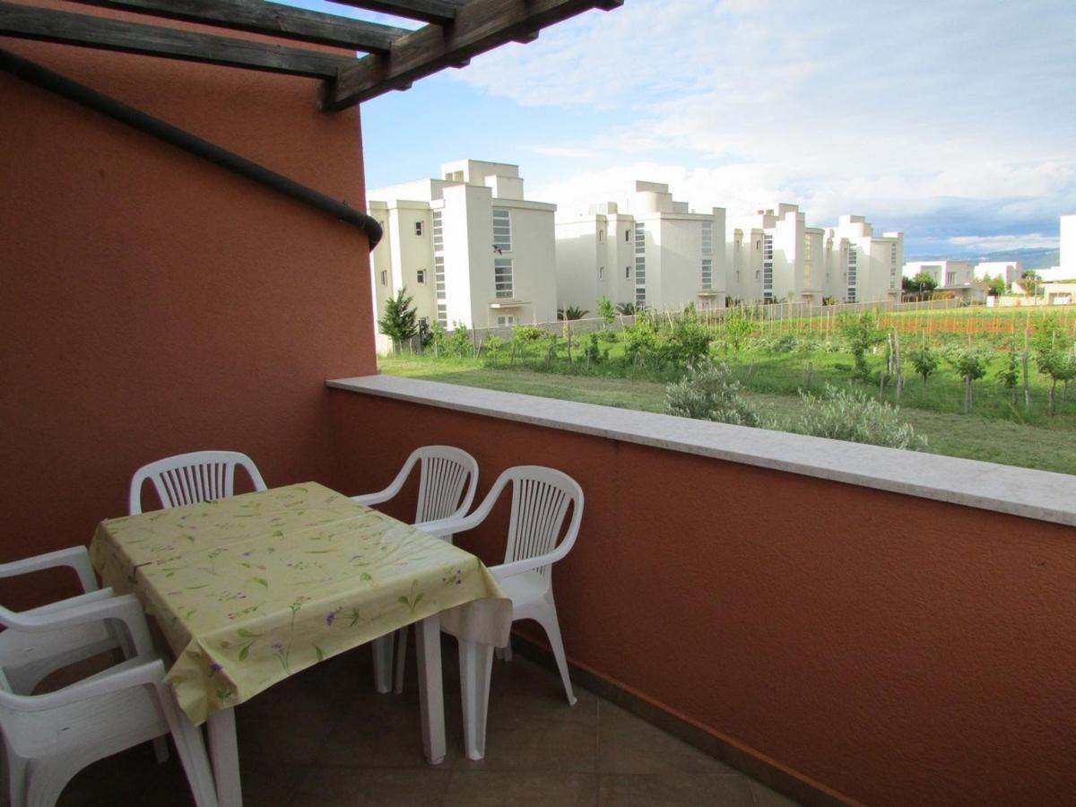Apartments Monte Rosso Savudrija Eksteriør bilde