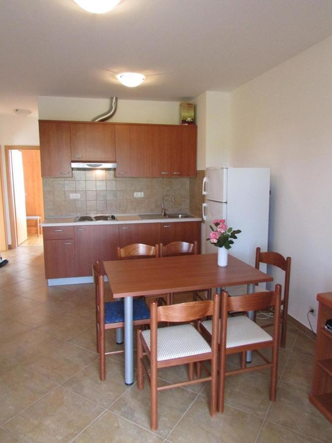 Apartments Monte Rosso Savudrija Eksteriør bilde