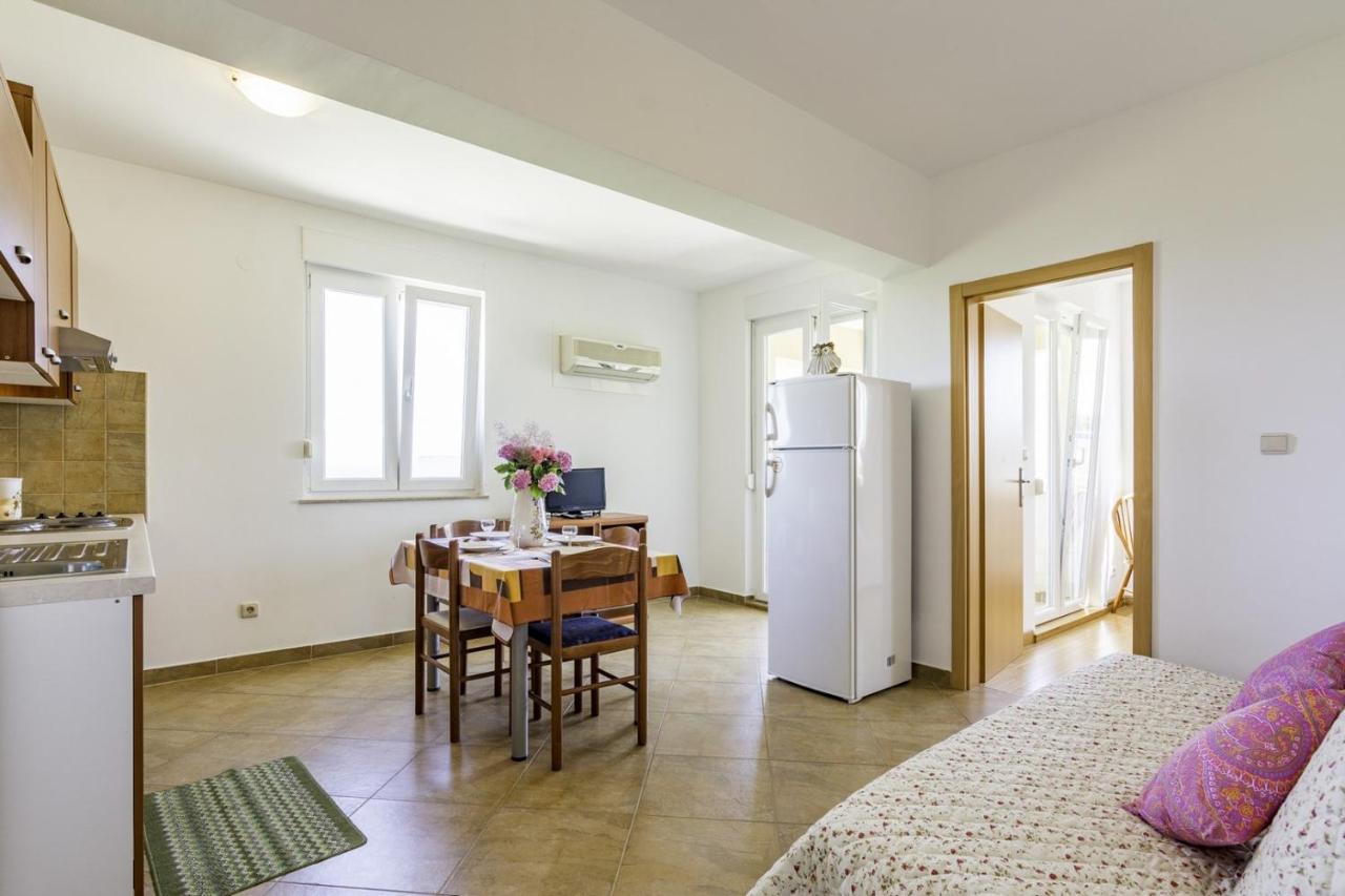 Apartments Monte Rosso Savudrija Eksteriør bilde